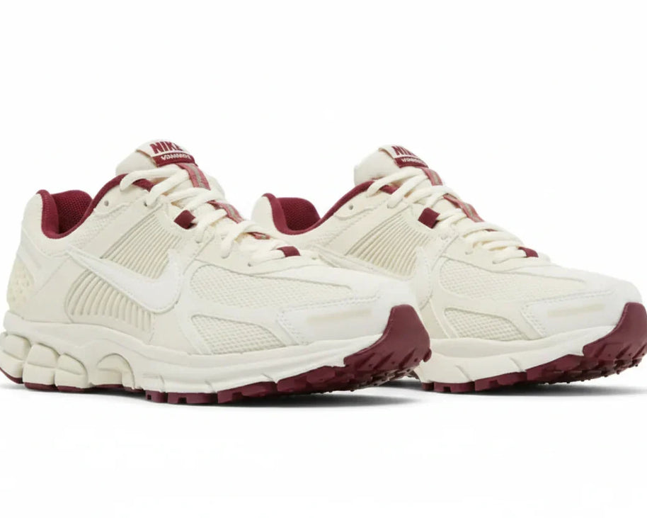 Wmns Air Zoom Vomero 5 'Valentine's Day' sneaker product image 4 | Foot Spikes