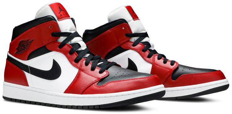Air Jordan 1 Mid 'Chicago Black Toe' sneaker product image 4 | Foot Spikes