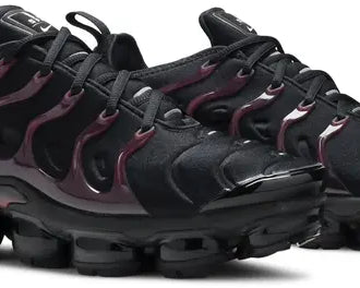 Air VaporMax Plus 'Black Noble Red' sneaker product image 4 | Foot Spikes