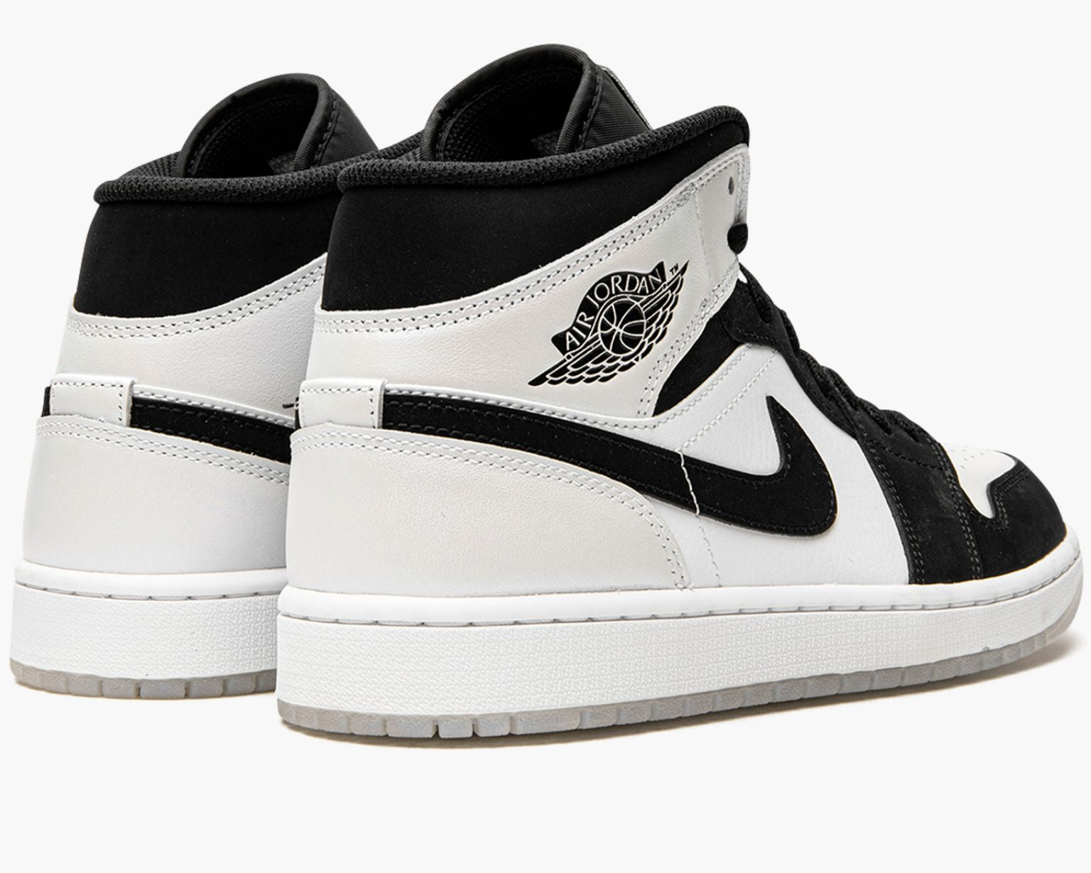 Air Jordan 1 Mid SE 'Diamond' sneaker product image 3 | Foot Spikes
