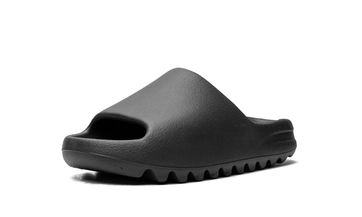 YEEZY SLIDE"Onyx 2022/2023" sneaker product image 3 | Foot Spikes