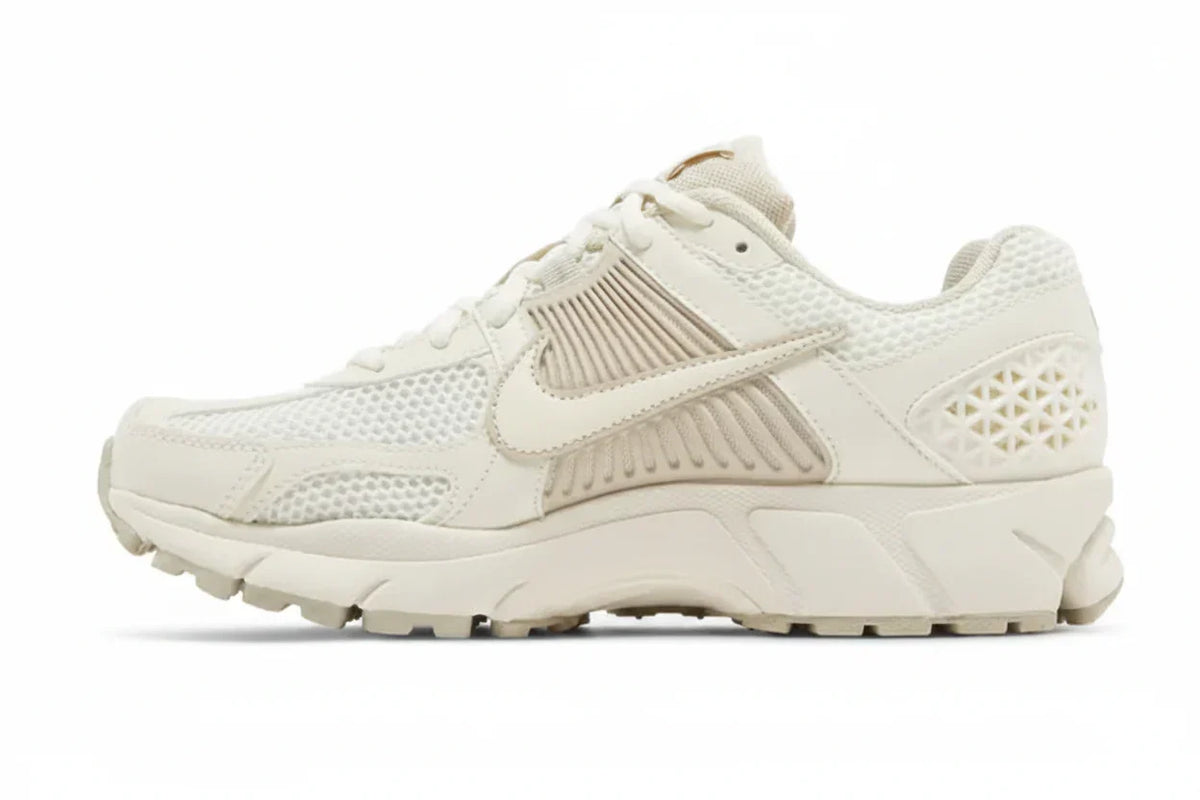 Wmns Air Zoom Vomero 5 'Pale Ivory Sanddrift' sneaker product image 1 | Foot Spikes