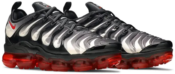 Air VaporMax Plus 'Black Red' sneaker product image 4 | Foot Spikes