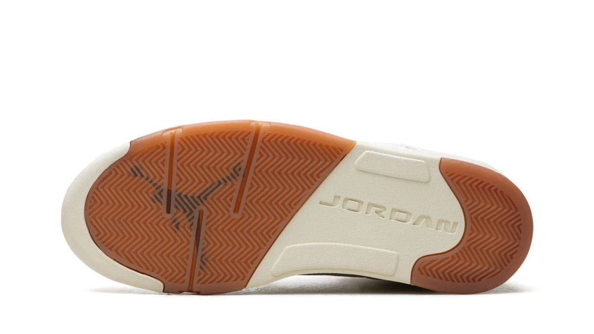 Air Jordan 5 "El Grito" sneaker product image 6 | Foot Spikes
