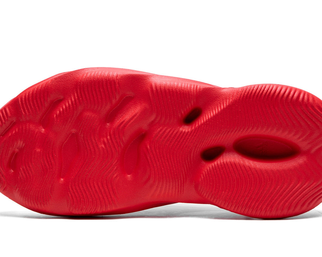 YEEZY FOAM RUNNER "Vermillion" sneaker product image 5 | Foot Spikes