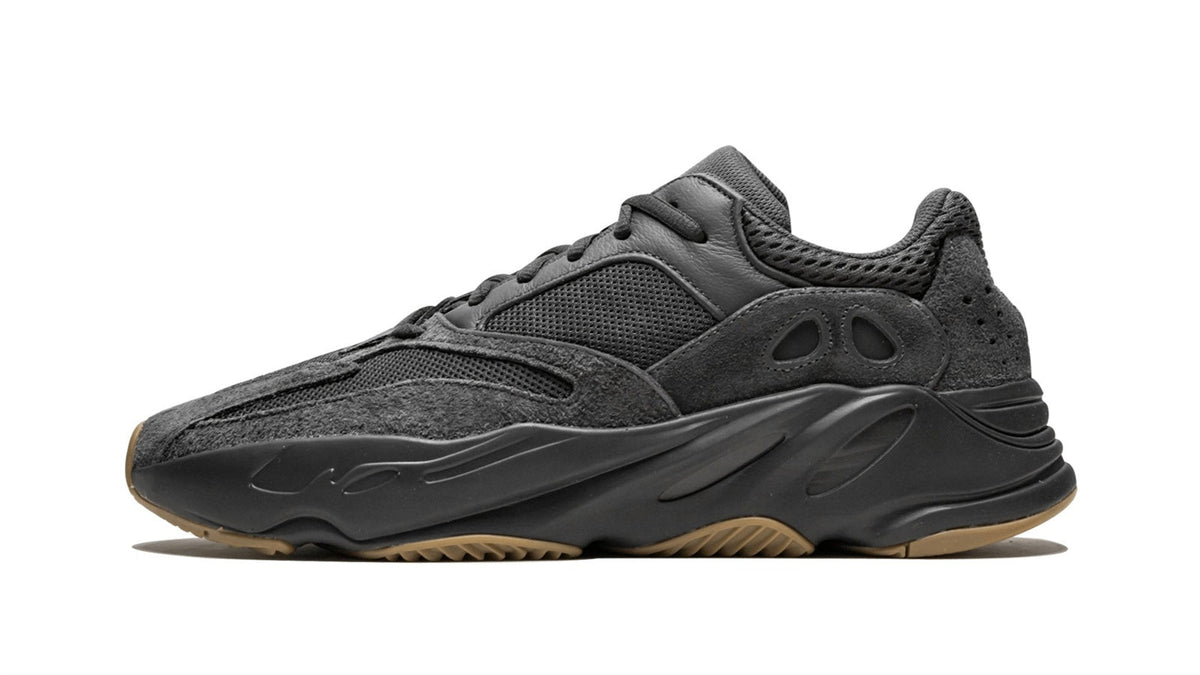 YEEZY BOOST 700 "Utility Black" sneaker product image 1 | Foot Spikes