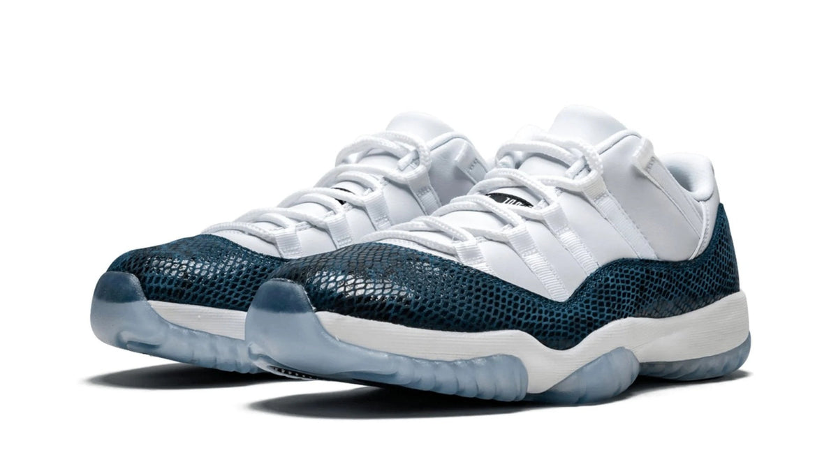 Air Jordan 11 Retro Low LE "Blue Snakeskin" sneaker product image 2 | Foot Spikes