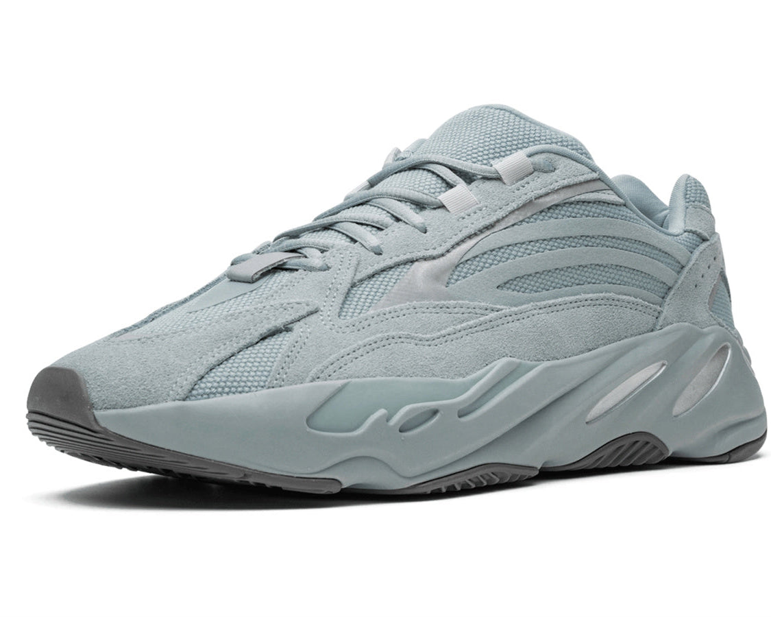 YEEZY BOOST 700 V2 "Hospital Blue" sneaker product image 3 | Foot Spikes