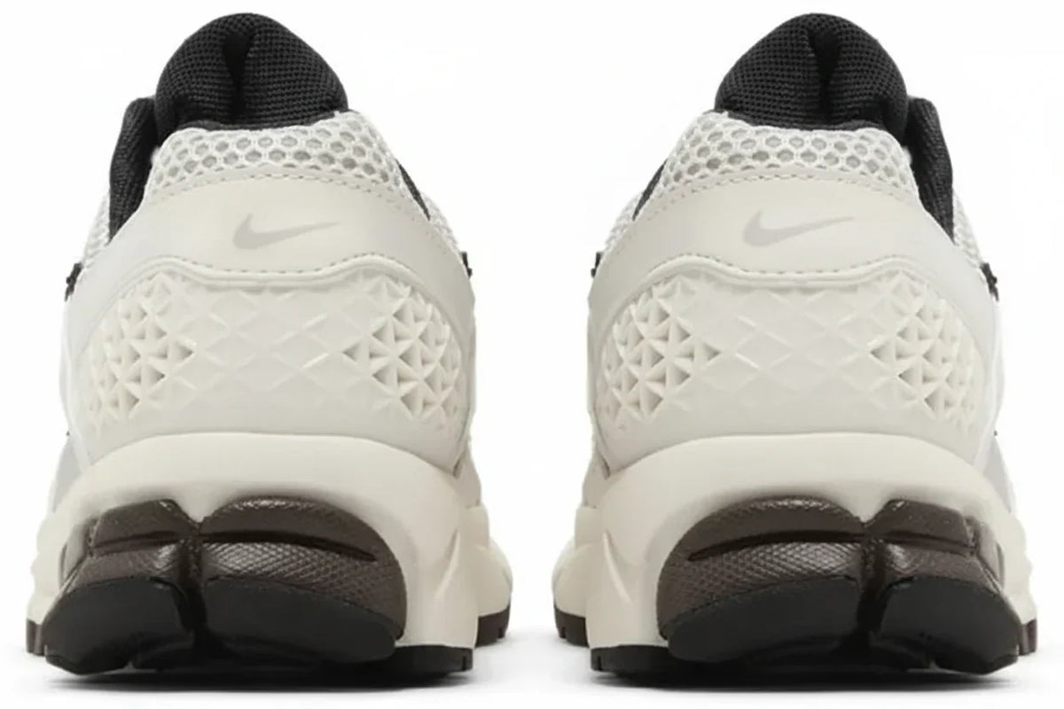 Women's Air Zoom Vomero 5 'Phantom' sneaker product image 3 | Foot Spikes
