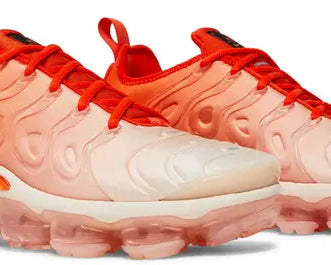 Wmns Air VaporMax Plus 'Guava Ice' sneaker product image 4 | Foot Spikes