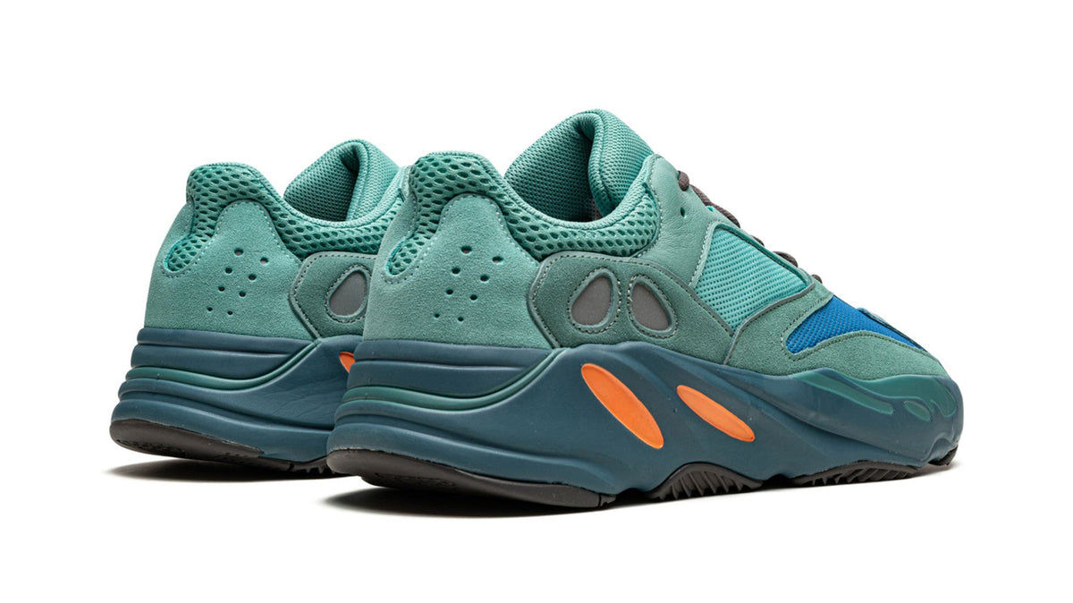 YEEZY SLIDE "Azure" sneaker product image 4 | Foot Spikes