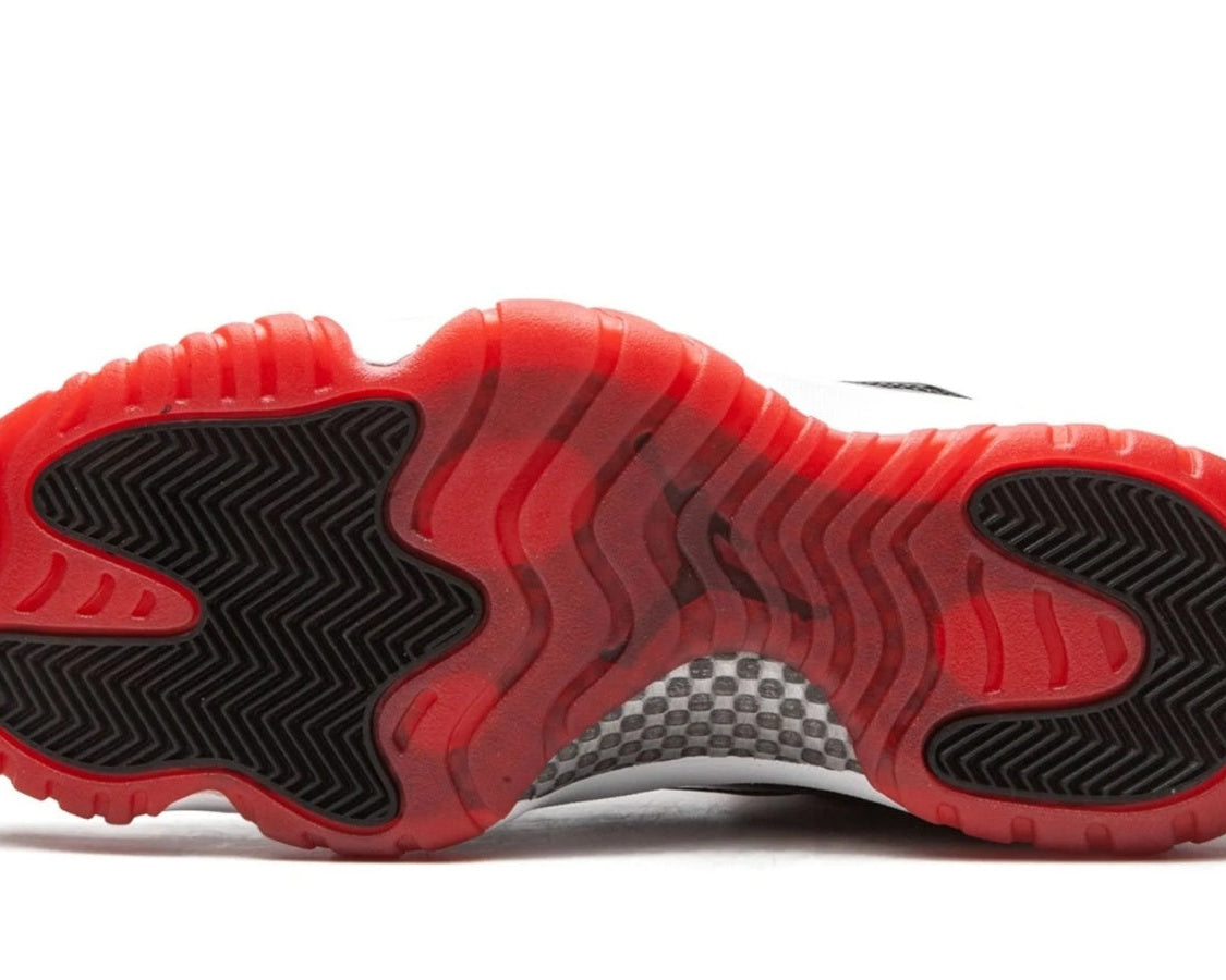 Air Jordan 11 Retro Low "Concord Bred" sneaker product image 5 | Foot Spikes