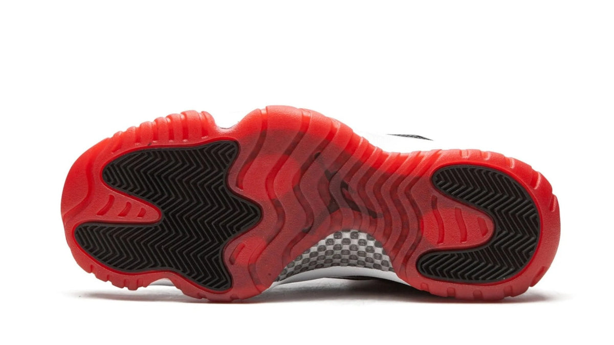 Air Jordan 11 Retro Low "Concord Bred" sneaker product image 5 | Foot Spikes
