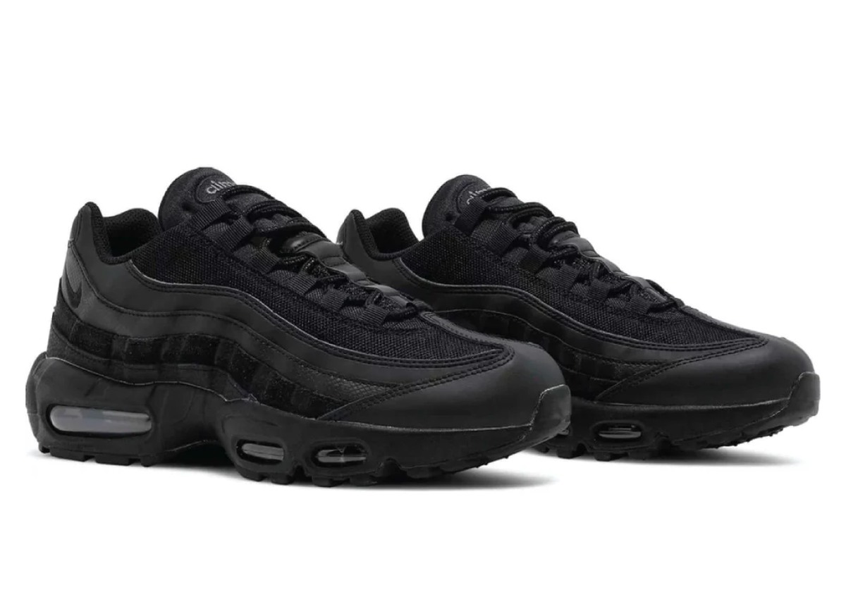 Nike Air Max 95 Essential Triple Black sneaker product image 4 | Foot Spikes