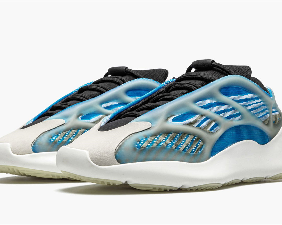 YEEZY 700 V3 "Arzareth" sneaker product image 2 | Foot Spikes