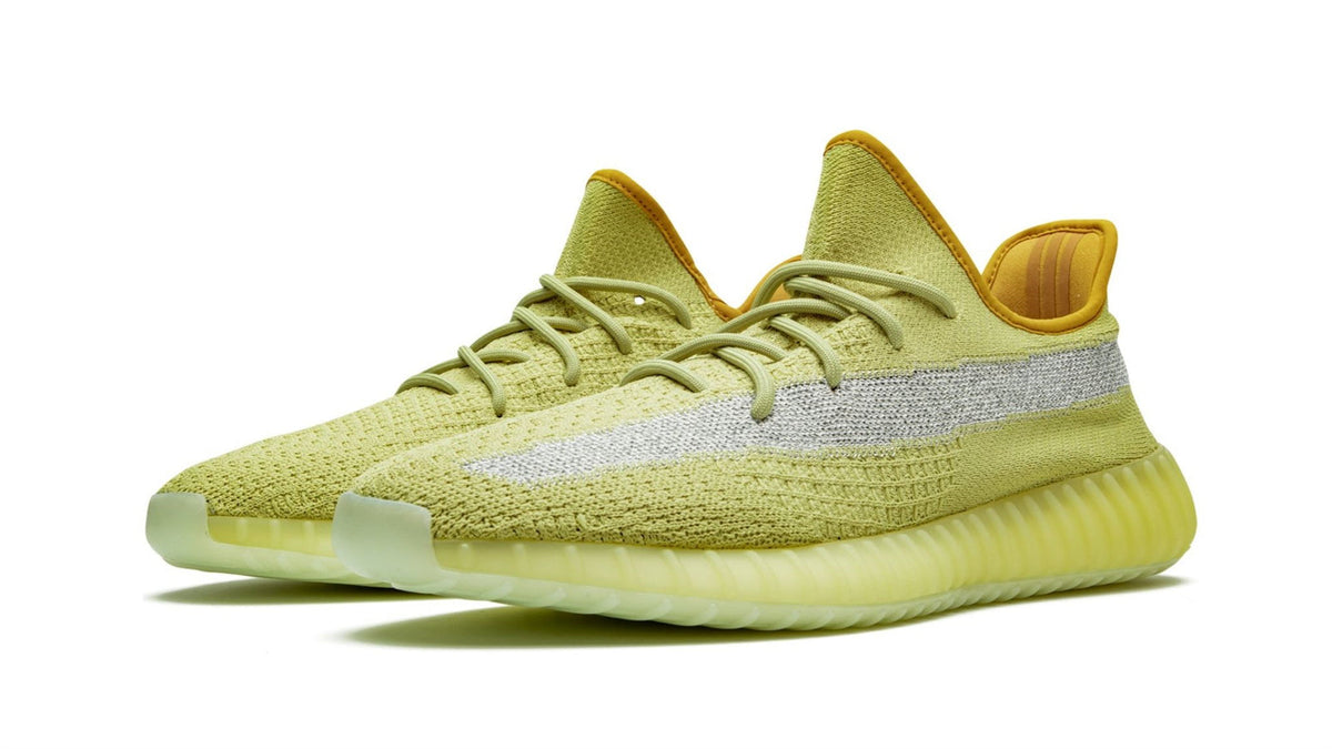 YEEZY BOOST 350 V2 "Marsh" sneaker product image 2 | Foot Spikes