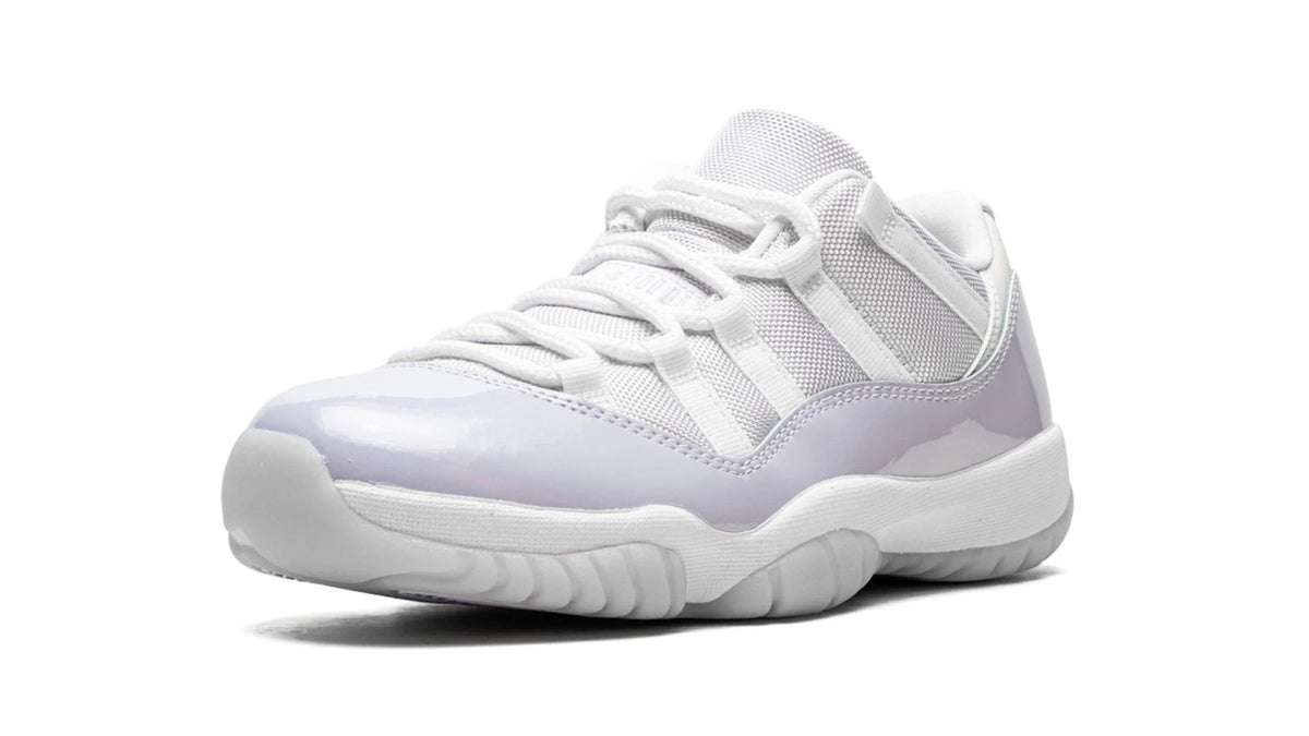 AIR JORDAN 11 LO WMNS "Pure Violet" sneaker product image 4 | Foot Spikes
