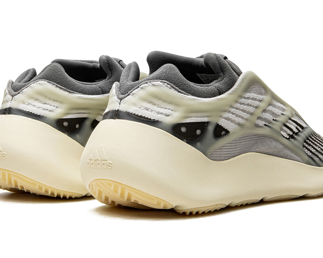 YEEZY 700 V3 "Fade Salt" sneaker product image 4 | Foot Spikes