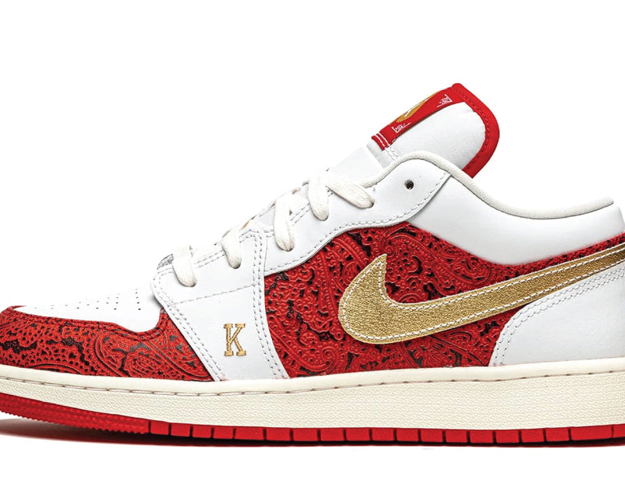 Air Jordan 1 Low SE Spades sneaker product image 1 | Foot Spikes