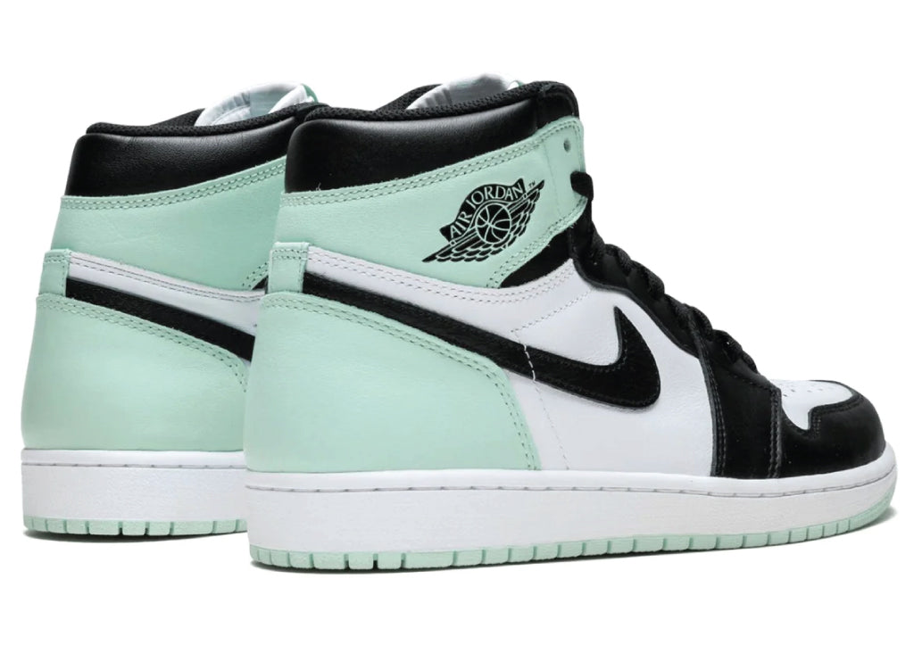 Air Jordan 1 Retro High Igloo Wmns sneaker product image 3 | Foot Spikes