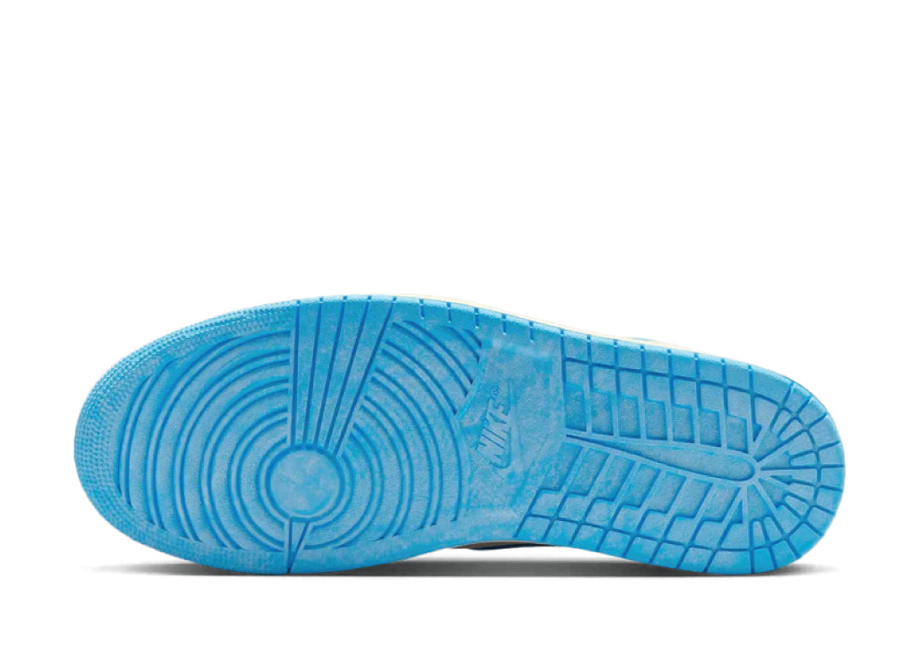 Air Jordan 1 Retro High OG UNC Reimagined sneaker product image 4 | Foot Spikes
