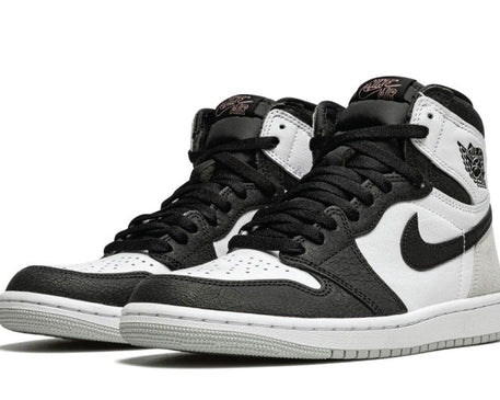 Air Jordan 1 Retro High Silver Toe Women's sneaker product image 2 | Foot Spikes