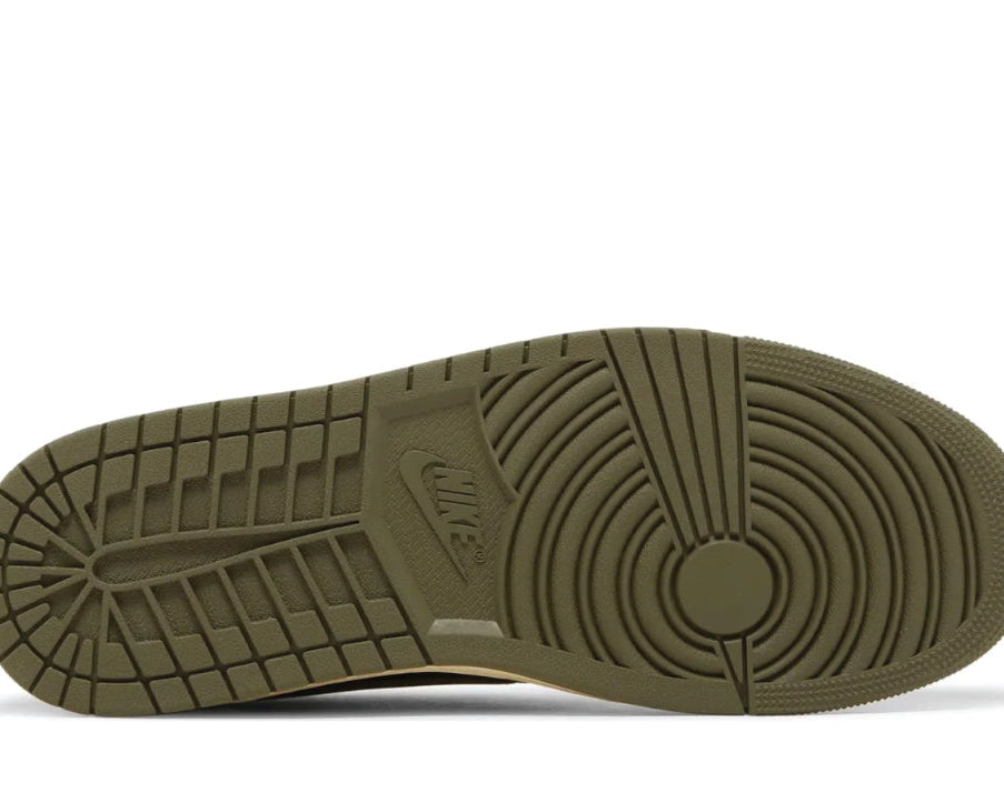 Air Jordan 1 Retro Low OG x Travis Scott Wmns Olive sneaker product image 4 | Foot Spikes