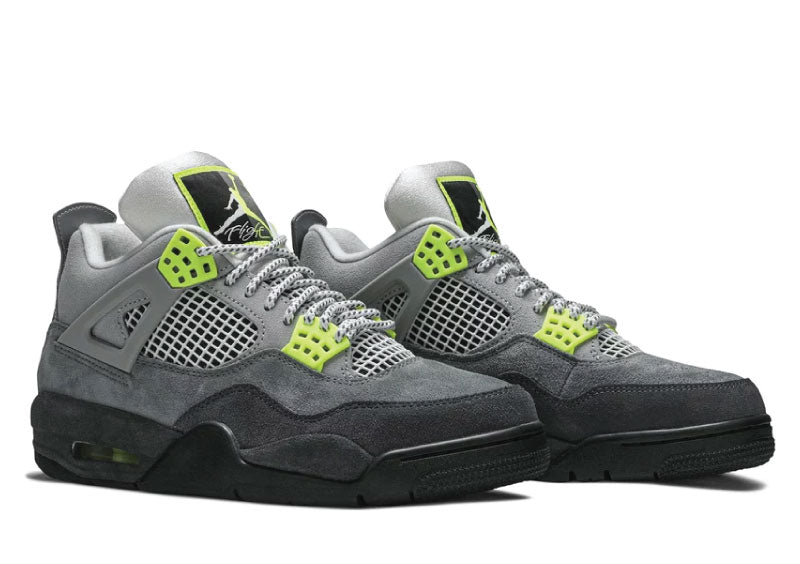 Air Jordan 4 Retro SE 95 Neon sneaker product image 2 | Foot Spikes