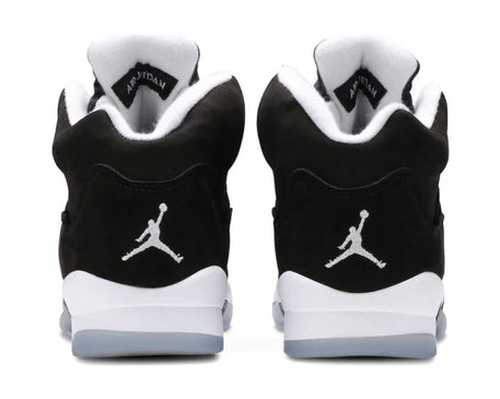 Air Jordan 5 Retro Oreo sneaker product image 3 | Foot Spikes