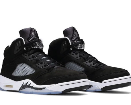 Air Jordan 5 Retro Oreo sneaker product image 2 | Foot Spikes