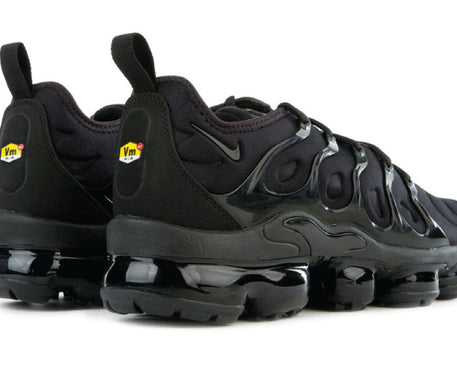 Air VaporMax Plus Black sneaker product image 3 | Foot Spikes