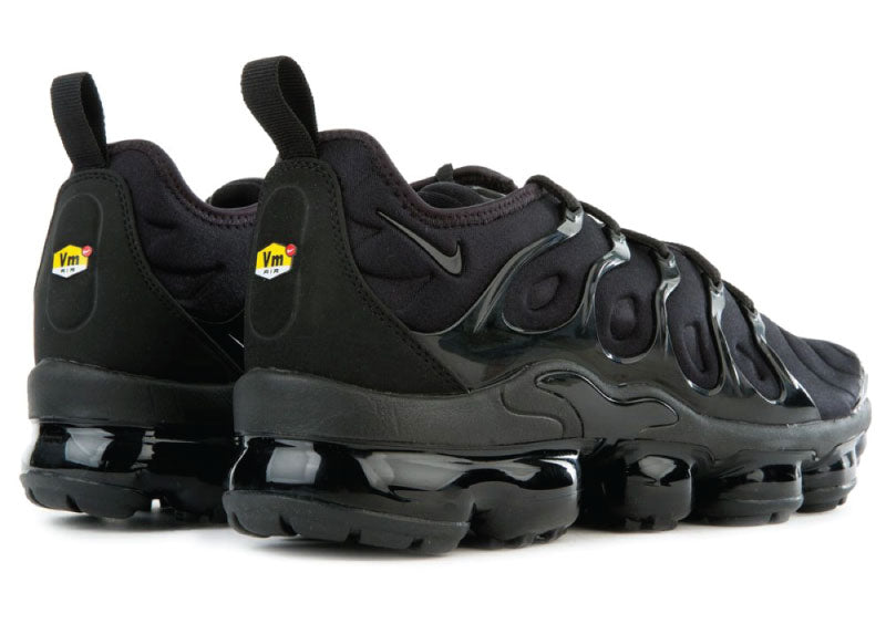 Air VaporMax Plus Black sneaker product image 3 | Foot Spikes