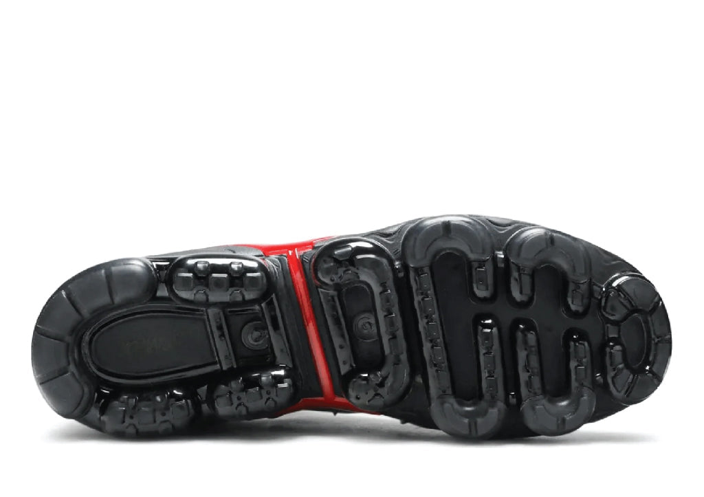 Air Vapormax Plus University Red sneaker product image 4 | Foot Spikes
