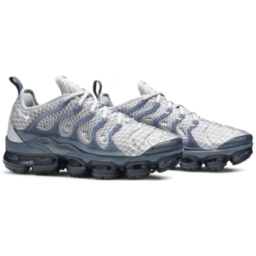 Air VaporMax Plus 'Wolf Grey' 2019 sneaker product image 4 | Foot Spikes