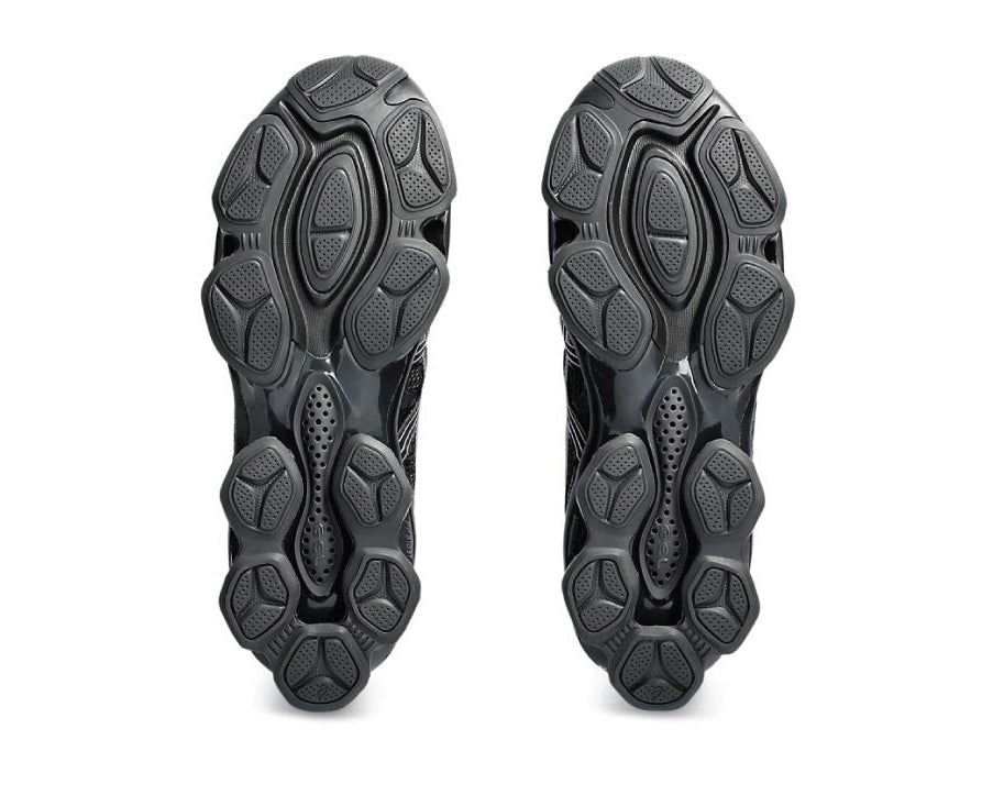 Asics Gel-Quantum Kinetic Graphite Grey / Black sneaker product image 4 | Foot Spikes