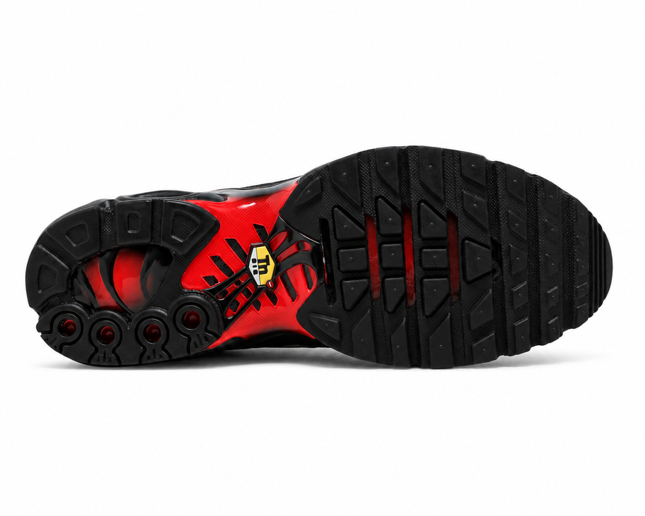 Air Max Plus "Deadpool" sneaker product image 3 | Foot Spikes