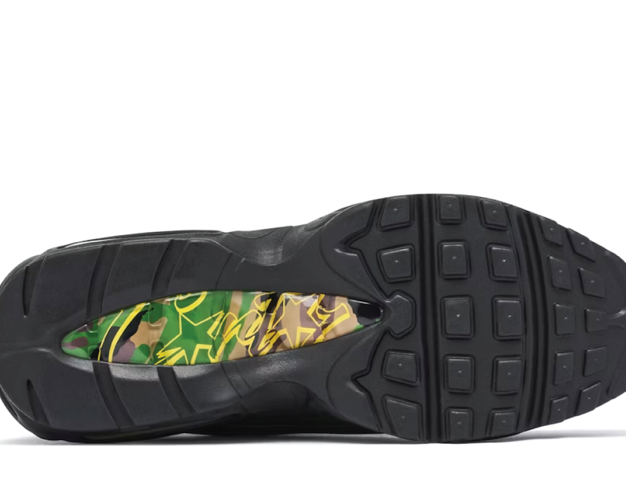 Nike Air Max 95 x Corteiz Gutta Green sneaker product image 3 | Foot Spikes