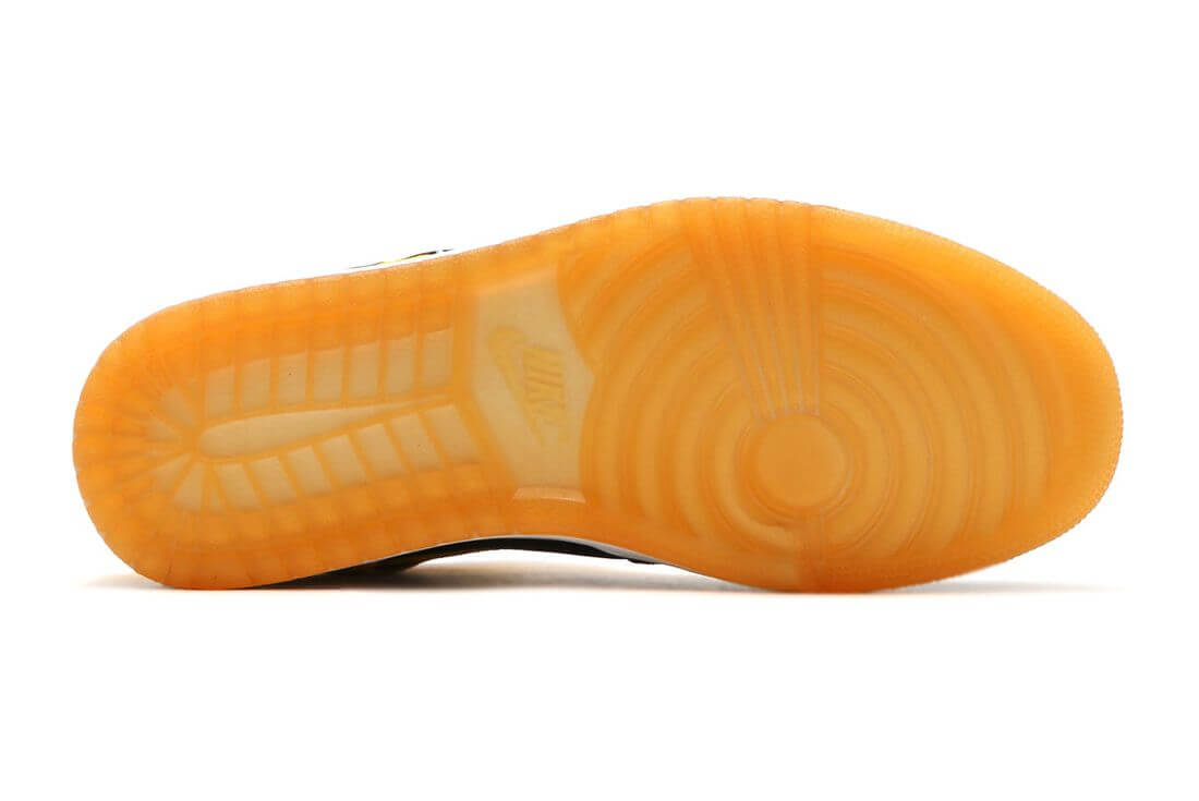 Air Jordan 1 Retro Mid New Love sneaker product image 3 | Foot Spikes