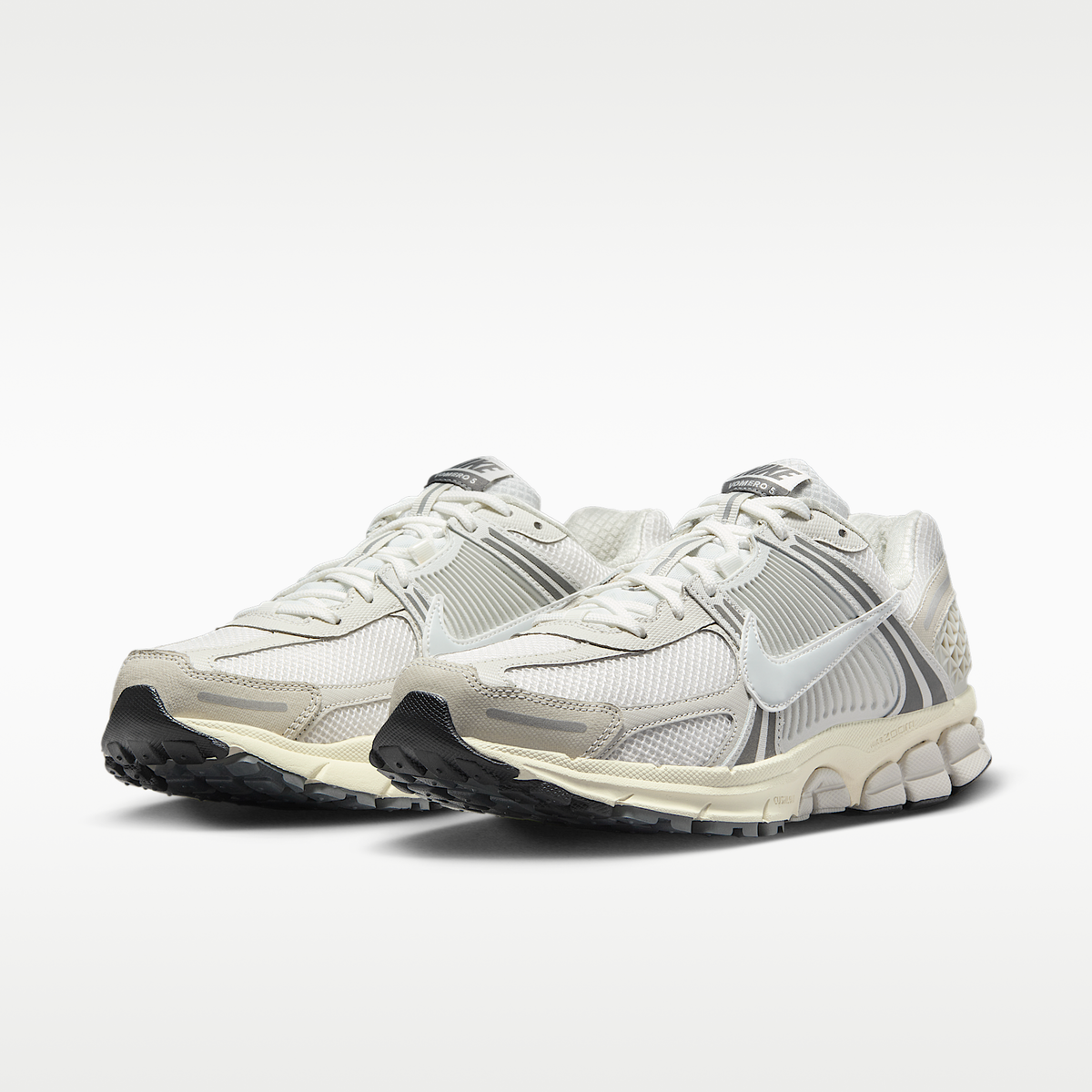 Zoom Vomero 5 SE Platinum Tint sneaker product image 5 | Foot Spikes