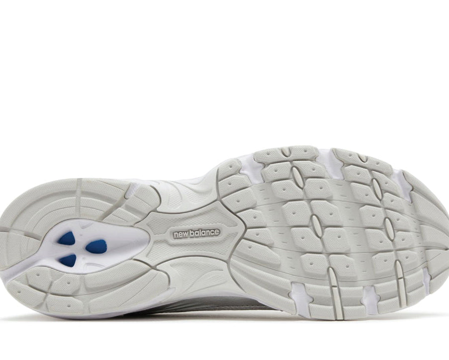 New Balance 530 Moonbeam Silver Metallic sneaker product image 4 | Foot Spikes