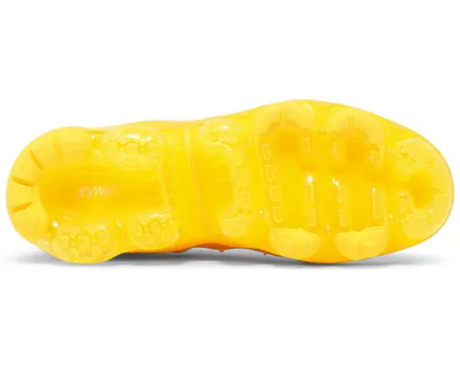 Air Vapormax Plus Yolk sneaker product image 2 | Foot Spikes