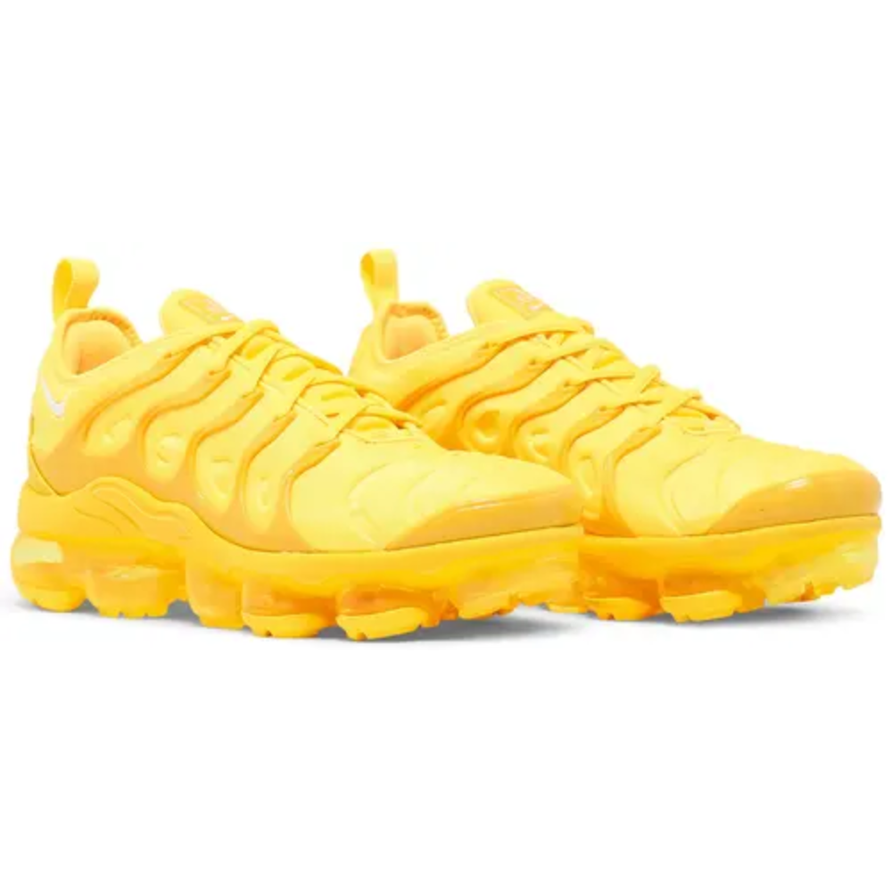 Air Vapormax Plus Yolk sneaker product image 4 | Foot Spikes