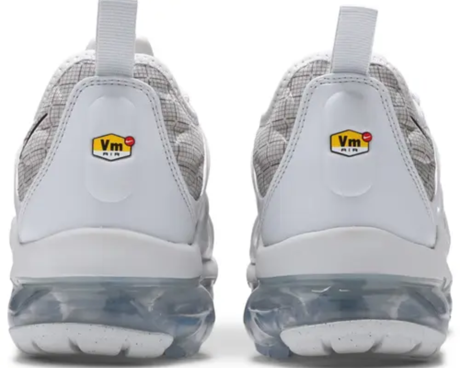 Air Vapormax Plus Pure Platinum sneaker product image 3 | Foot Spikes