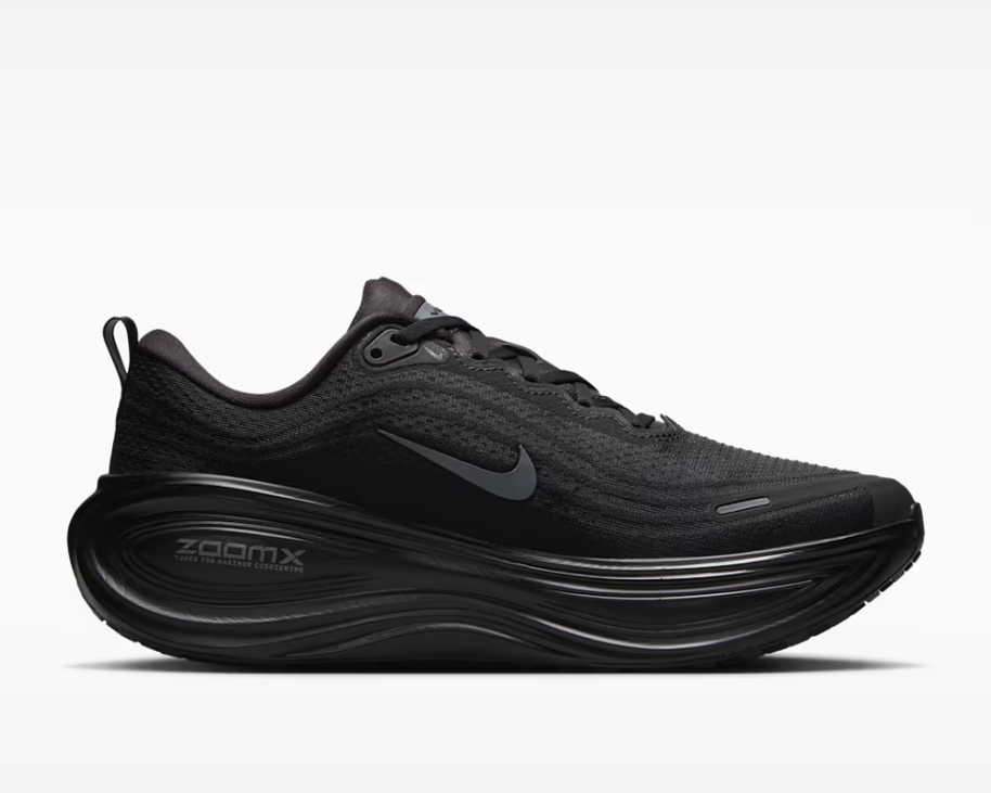 Vomero Plus Black sneaker product image 5 | Foot Spikes