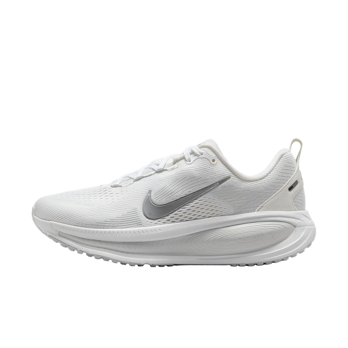 Vomero 18 Women's Road Running Shoes sneaker product image 1 | Foot Spikes