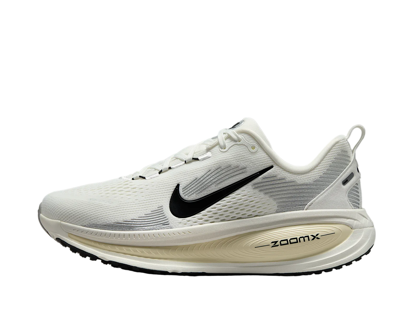 Vomero 18 'Coconut Milk' sneaker product image 1 | Foot Spikes