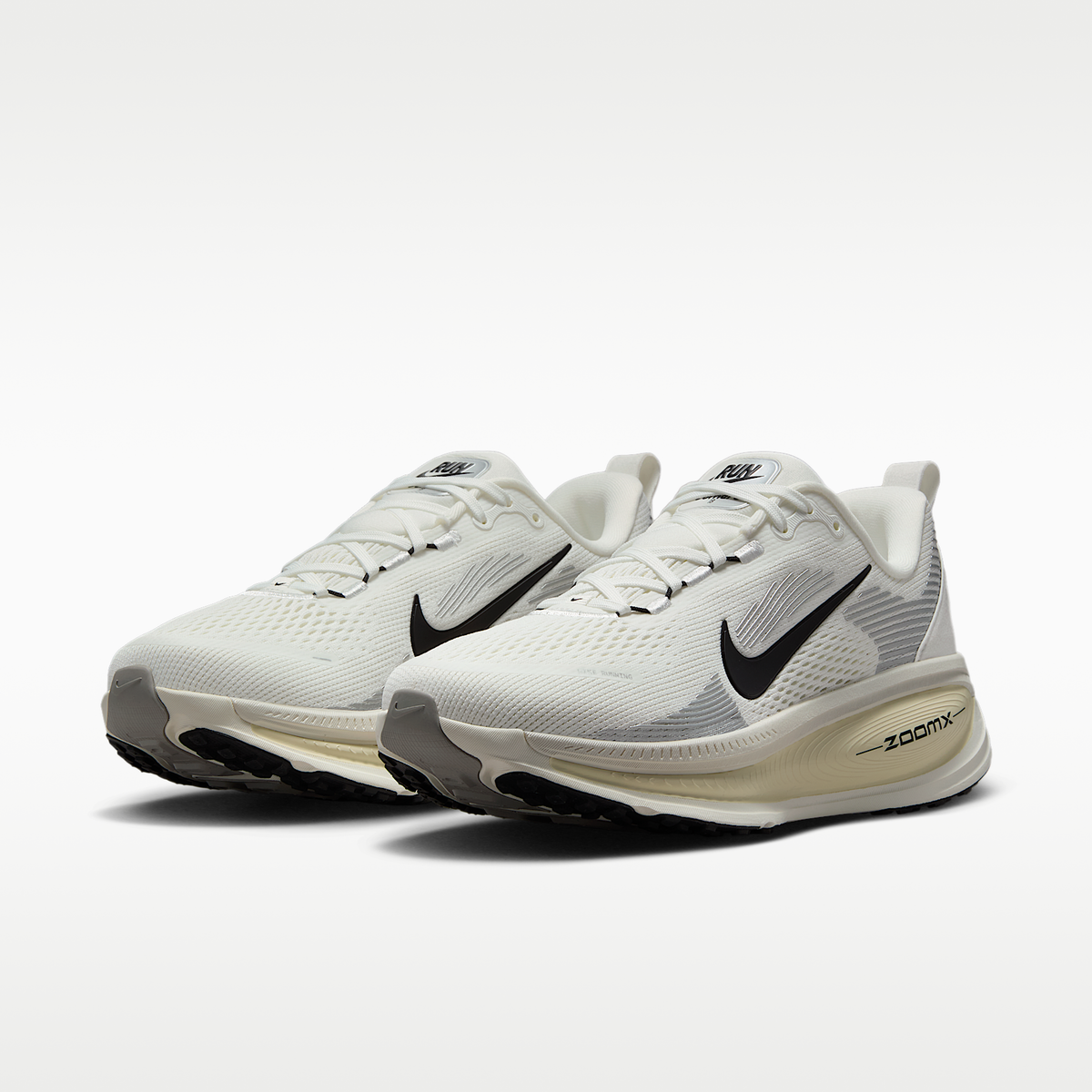 Vomero 18 'Coconut Milk' sneaker product image 5 | Foot Spikes
