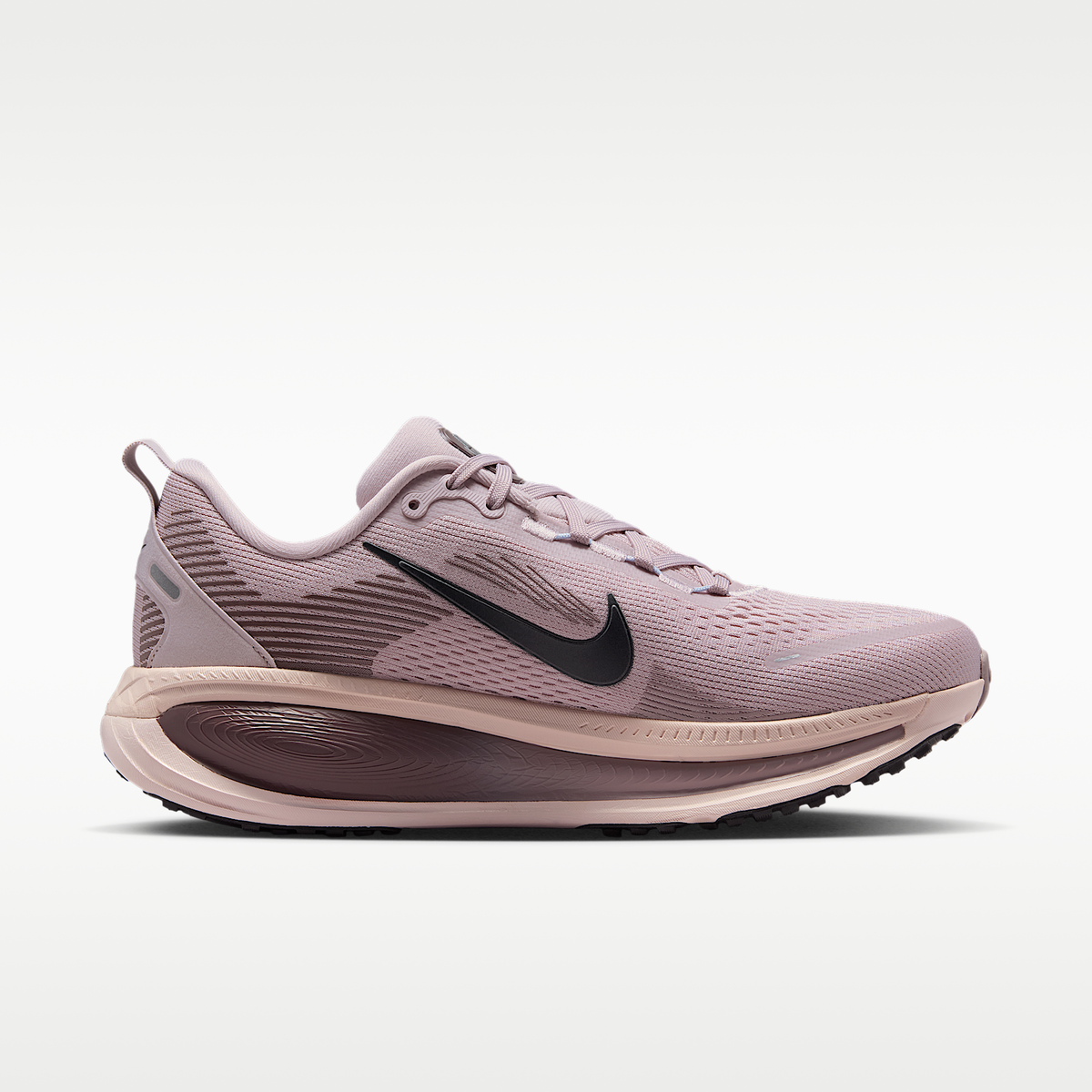 Wmns Vomero 18 'Particle Rose' sneaker product image 3 | Foot Spikes