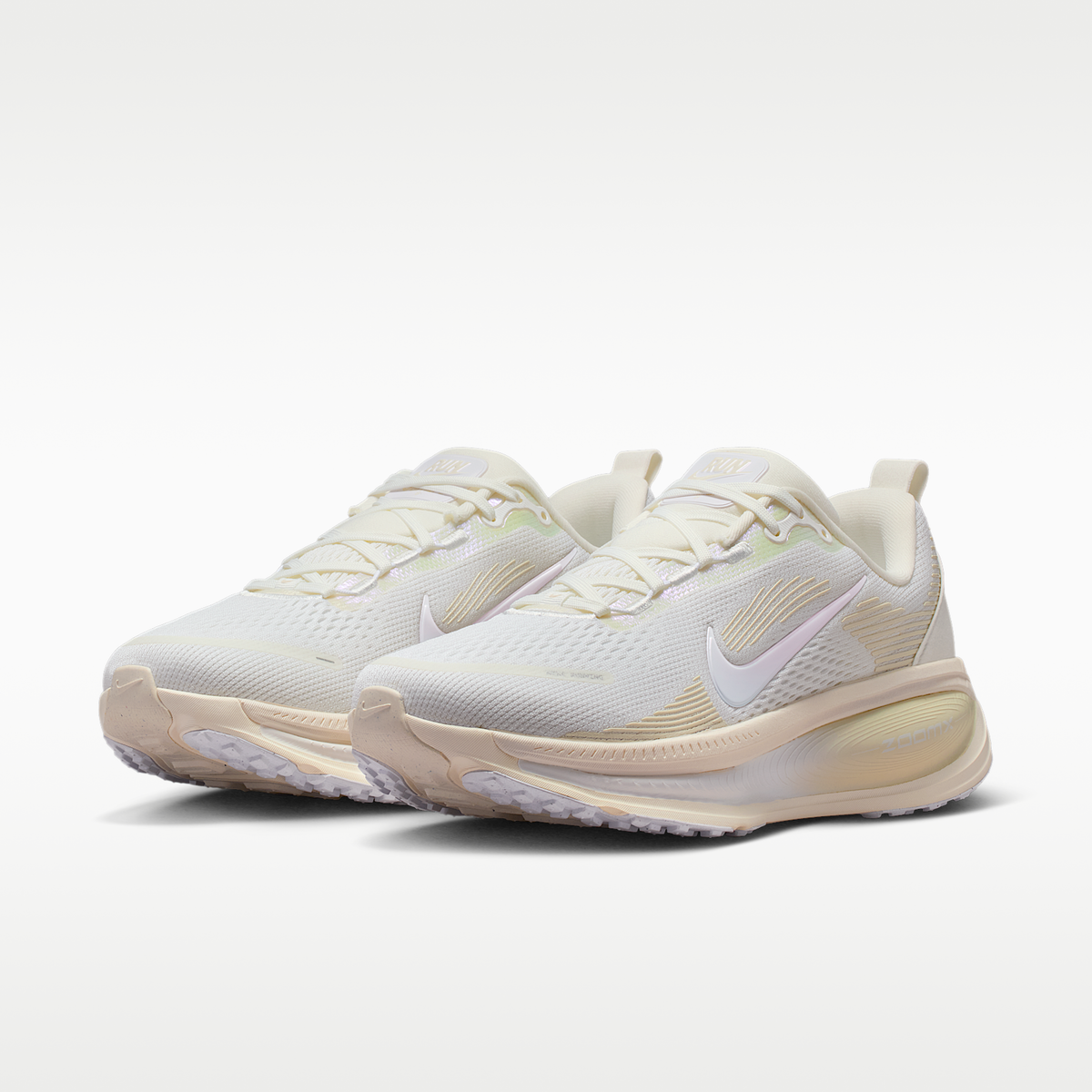 Vomero 18 Sail Coconut Milk Summit White sneaker product image 5 | Foot Spikes