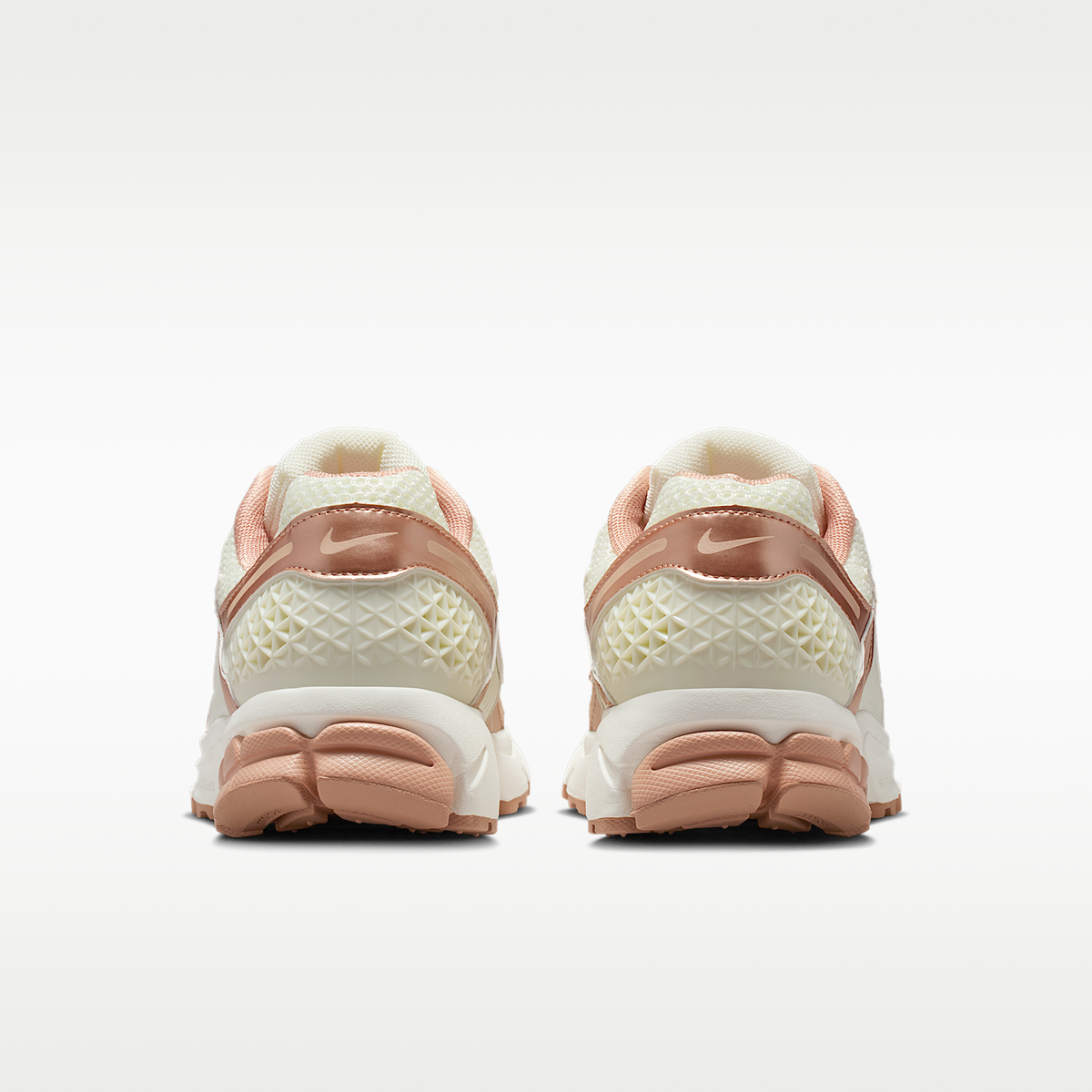 Wmns Zoom Vomero 5 Sail/Rose Gold sneaker product image 6 | Foot Spikes